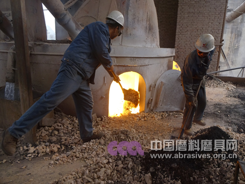 爐火照天地 剛花映碧霄—明珠電冶脫殼爐生產(chǎn)紀(jì)實(shí)