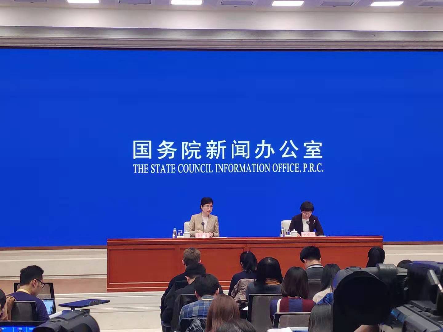 前10個月全國規(guī)模以上工業(yè)增加值增長5.6% 增速與1-9月持平 