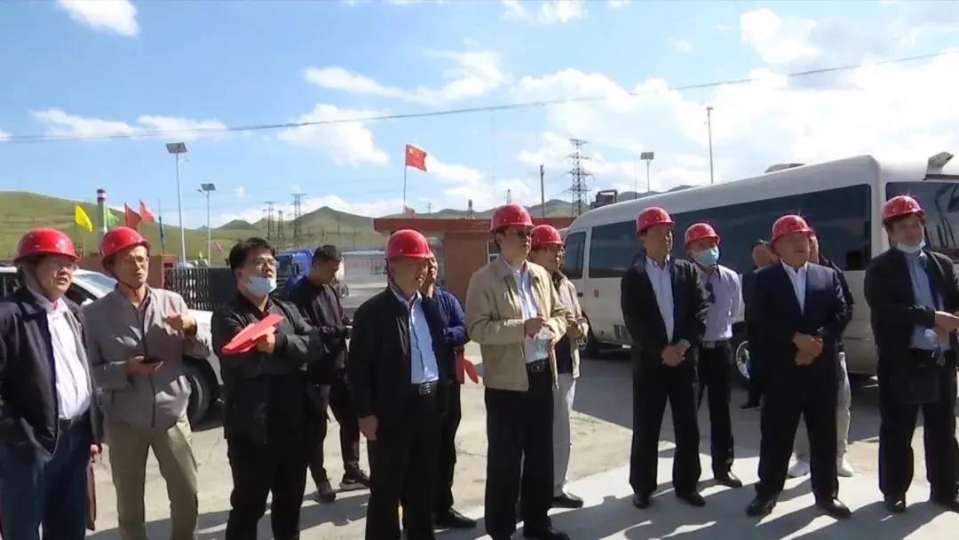 天?？h新時代碳化硅產業高質量發展研討會召開