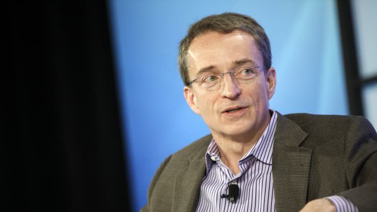 英特爾CEO：芯片行業(yè)將迎來(lái)十年高速增長(zhǎng)期