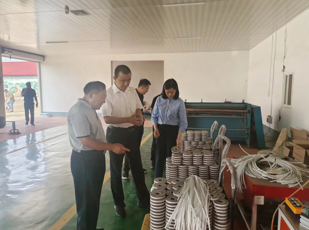 河南省第九期“三個一批”集中開工活動暨磨料磨具生產線項目開工儀式在廣闊天地鄉(xiāng)舉行